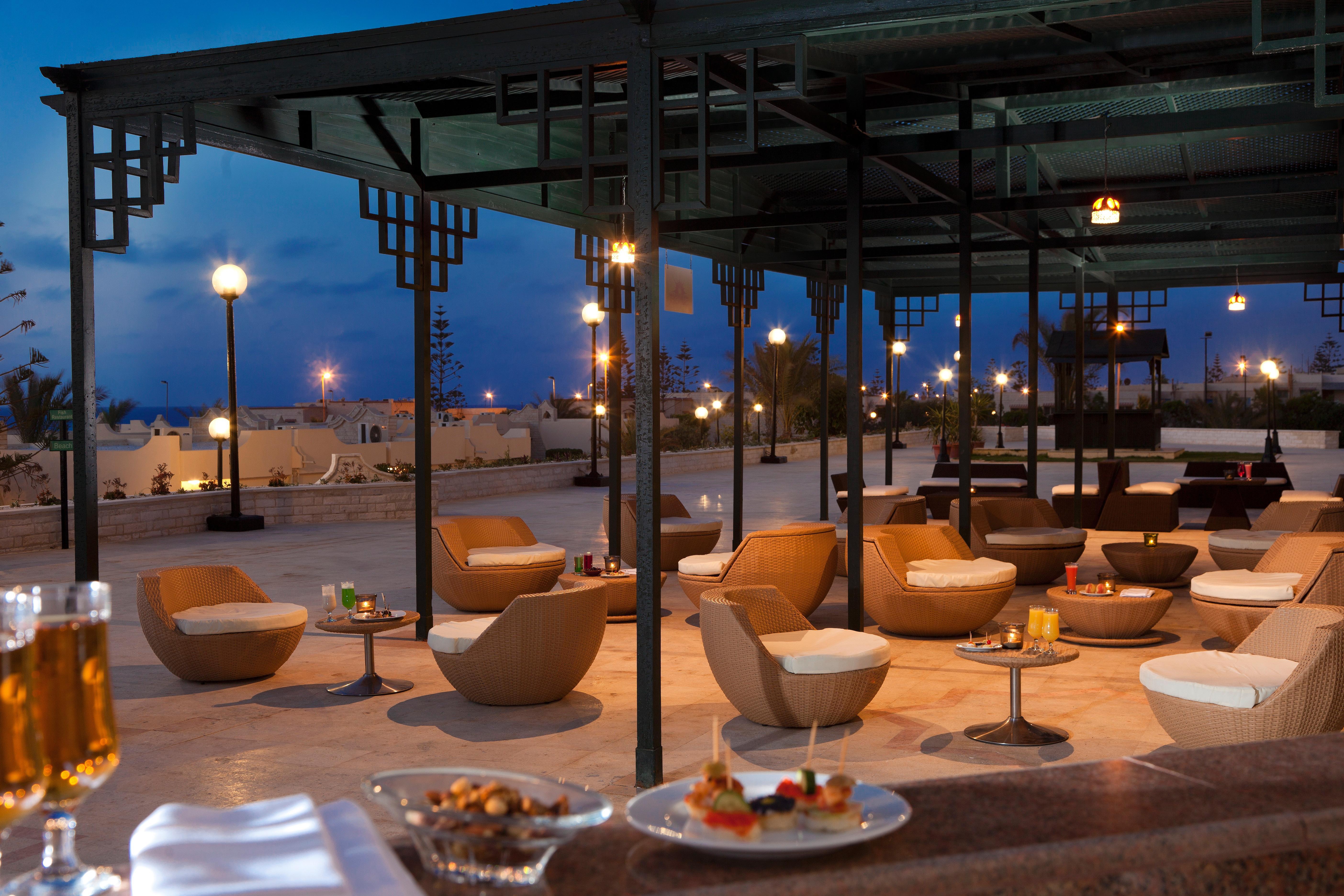 Borg El Arab Beach Resort Екстериор снимка The Sky Bar