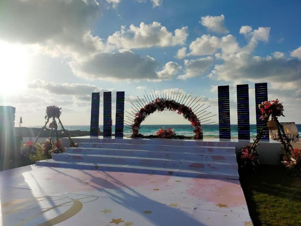Borg El Arab Beach Resort Екстериор снимка The stage of the 2011 edition of the festival