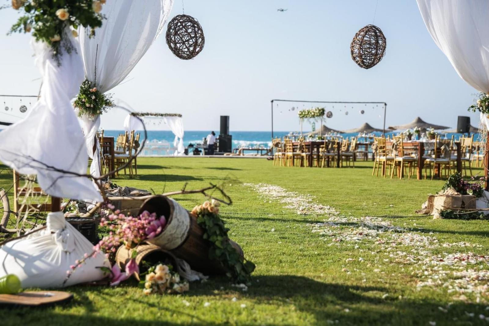 Borg El Arab Beach Resort Екстериор снимка Wedding at the beach
