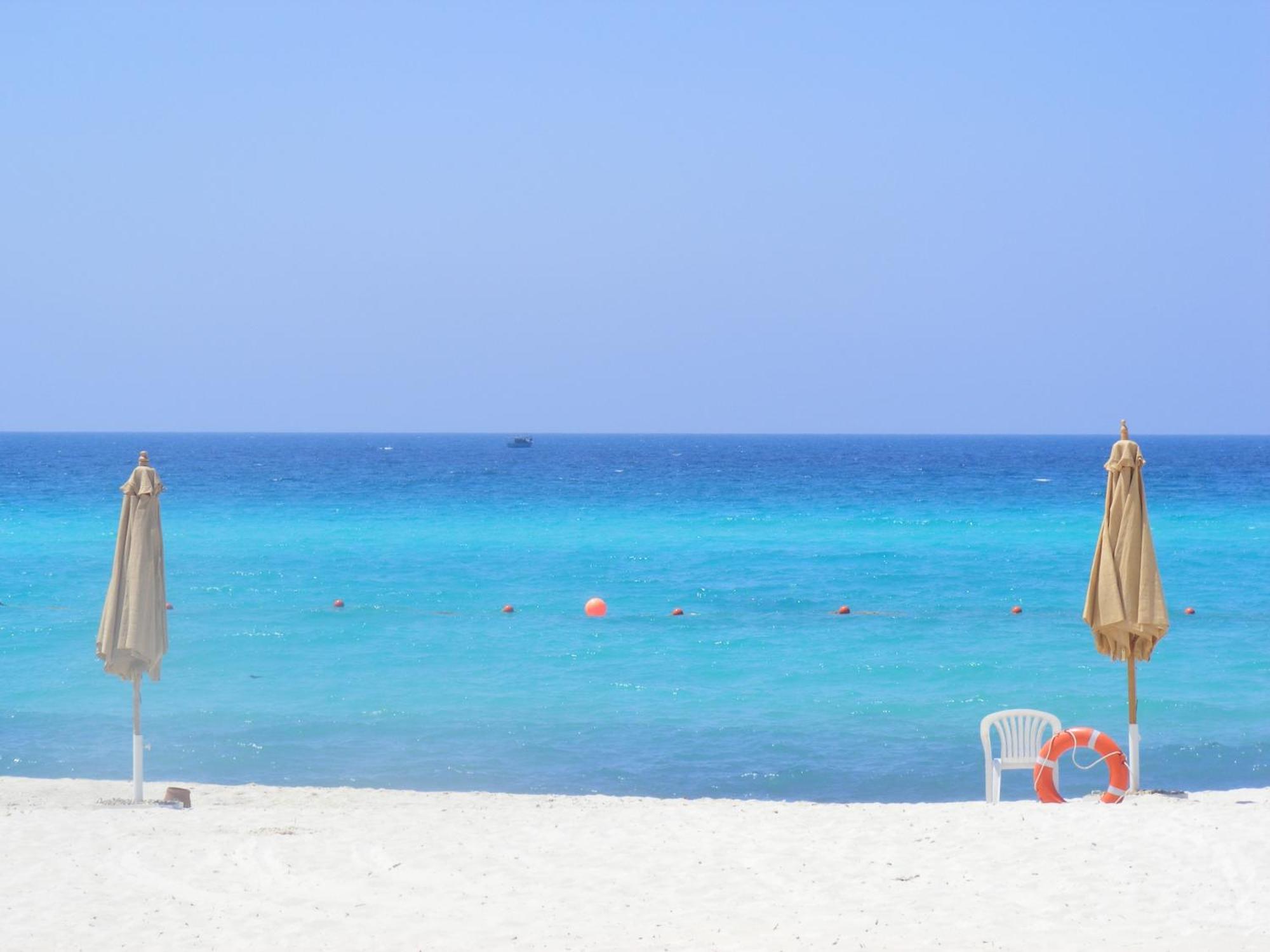 Borg El Arab Beach Resort Екстериор снимка The beach of Vai